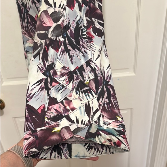 Obermeyer Floral Patterned Snow pants - Picture 8 of 8